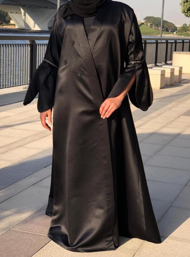 AW001 Abaya Elegant black satin abaya ...