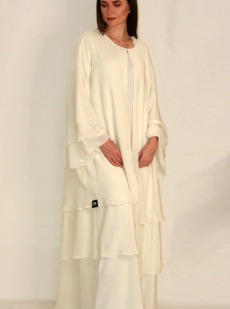 white colour abaya